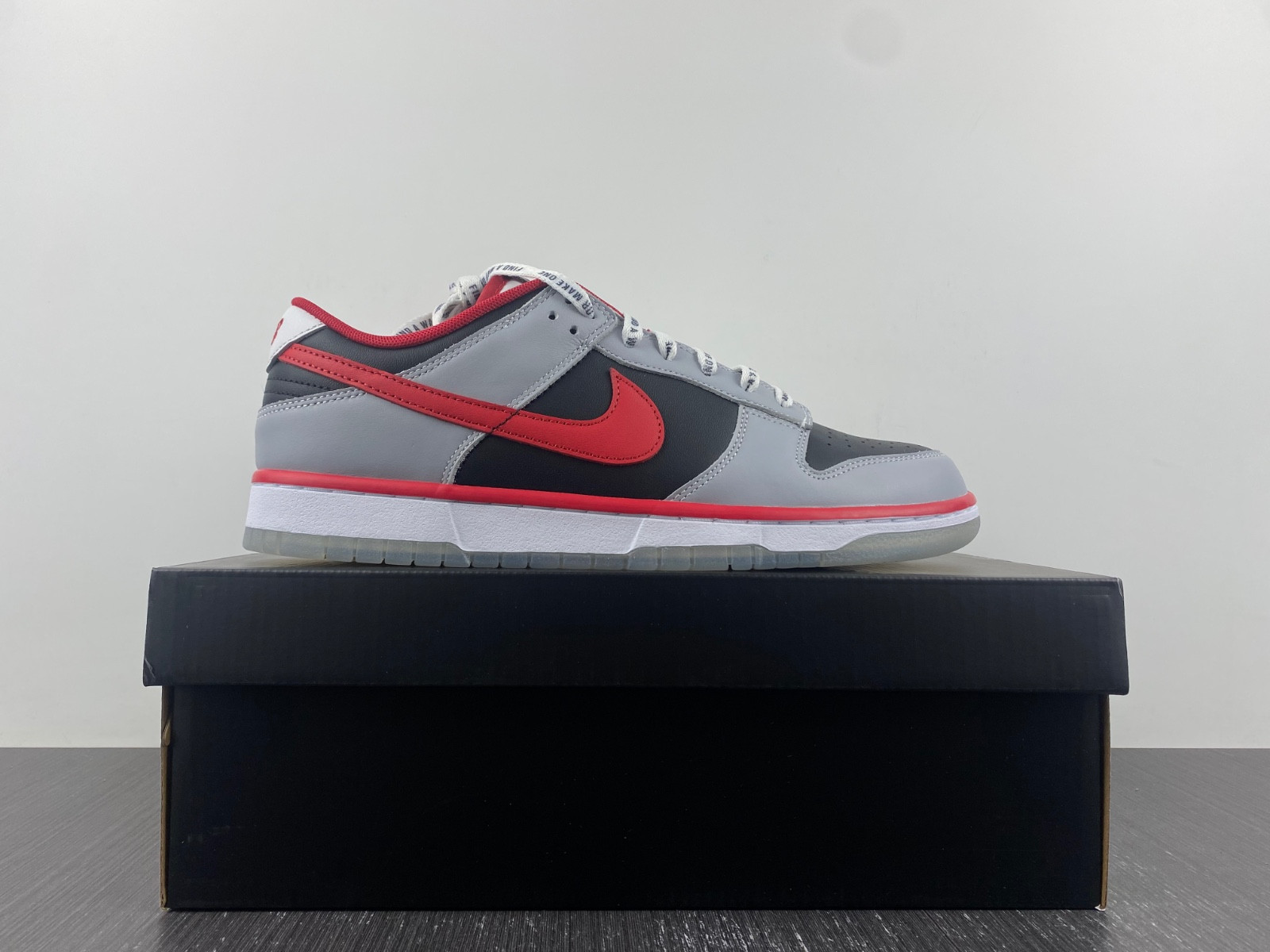 nike dunk low clark atlanta university - dr6189-001