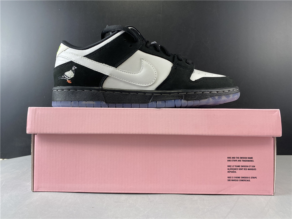 staple x nike dunk sb low pro og qs bv1310-013