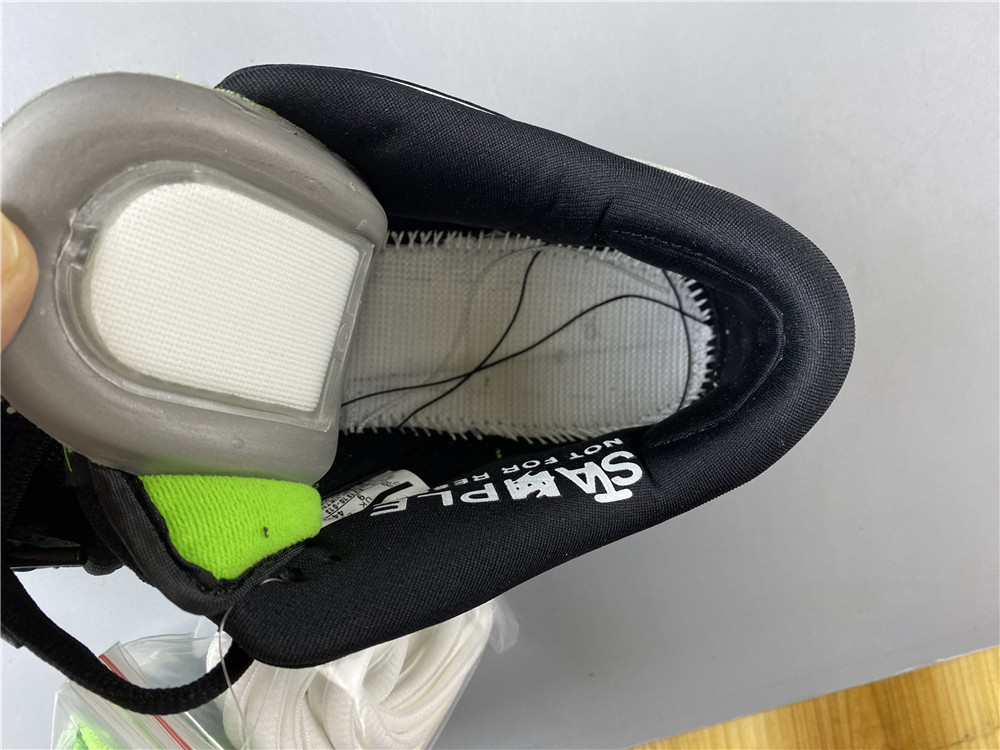 staple x nike dunk sb low pro og qs bv1310-013