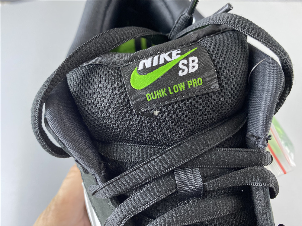 staple x nike dunk sb low pro og qs bv1310-013