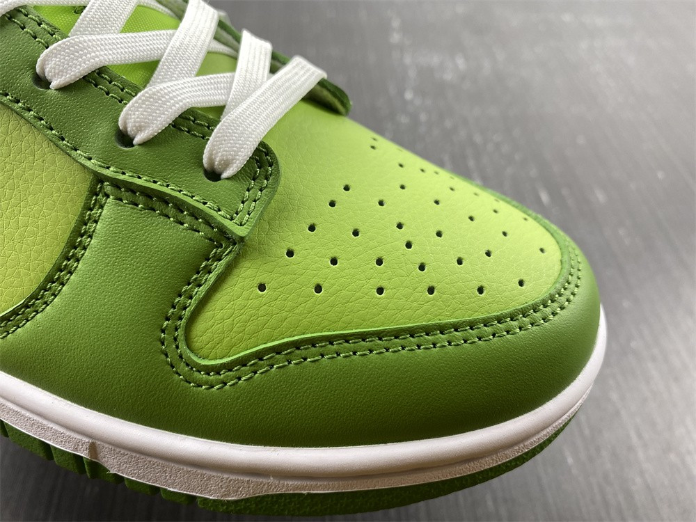 nike dunk low green white dj6188-300