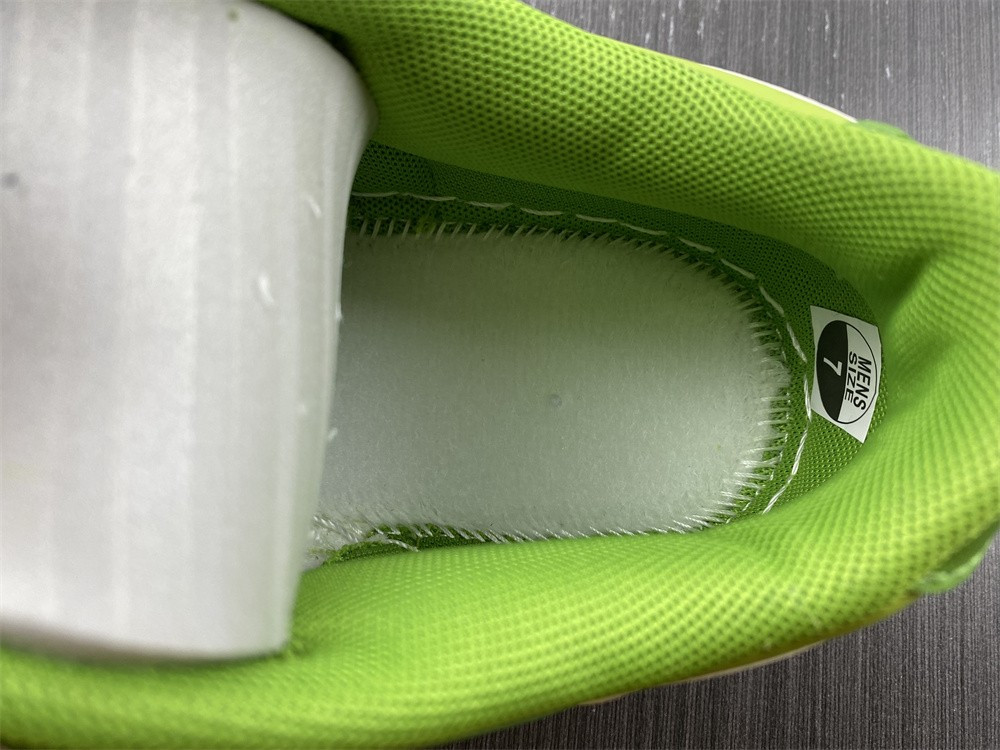 nike dunk low green white dj6188-300