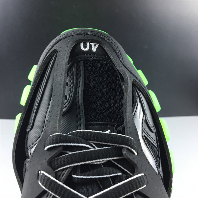 Ba*len*cia*ga sneaker tess.s black with green sole