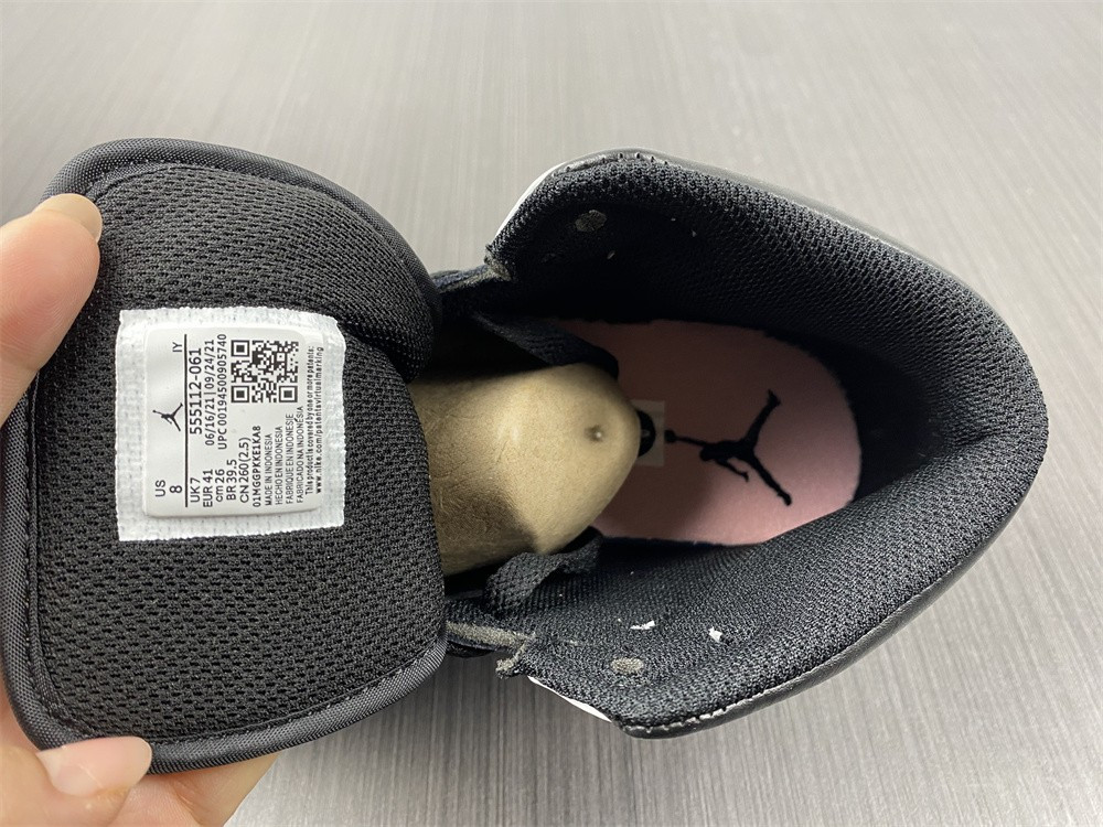 jordan 1 mid arctic pink black (gs) - 555112-061