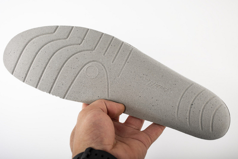 Ba*len*cia*ga triple s trainers gray