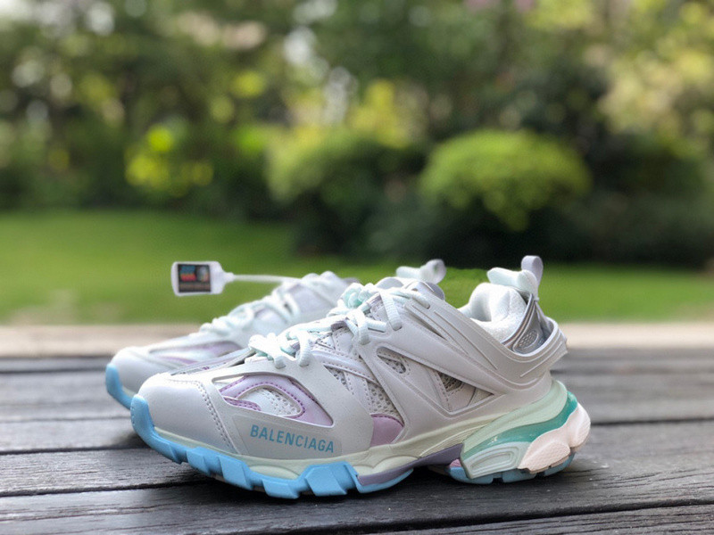 Ba*len*cia*ga 3.0 track trainer white blue pink