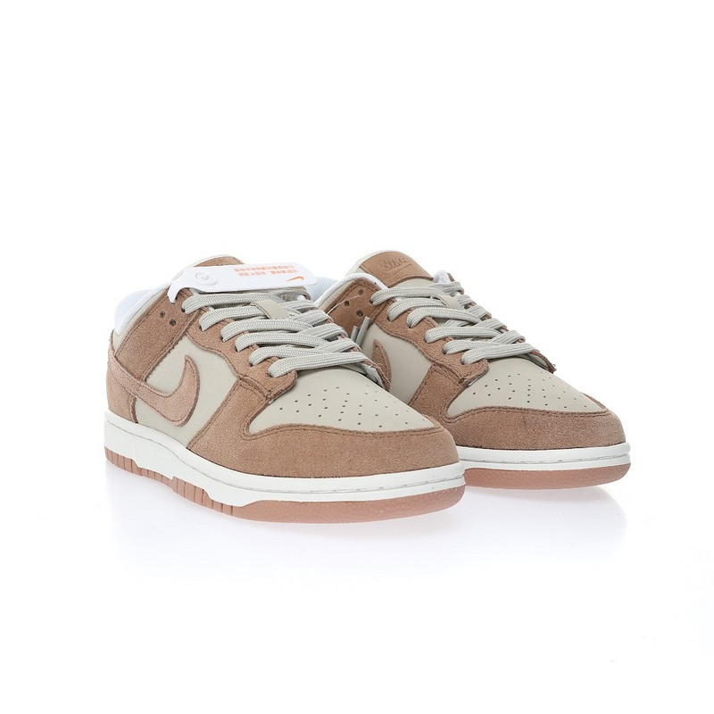 nike dunk low se sand drift (women