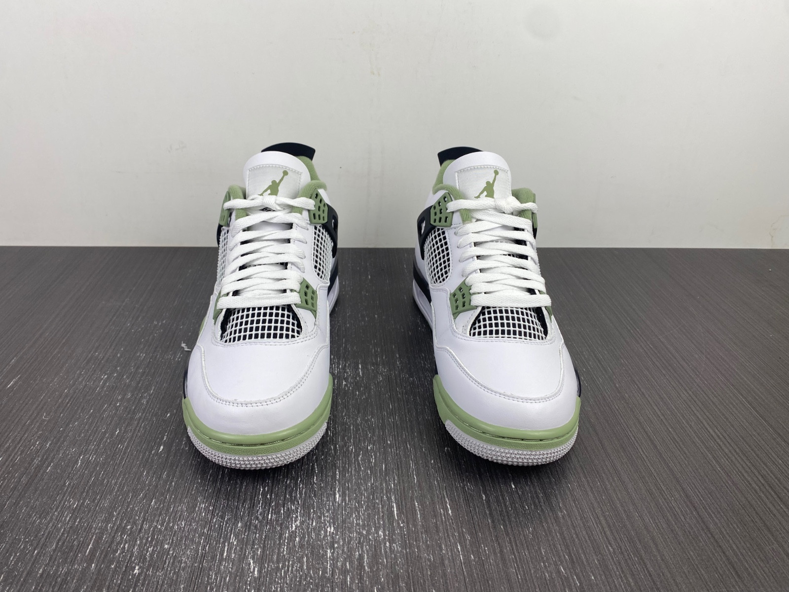 air jordan 4 seafoam oil green wmns aq9129-103