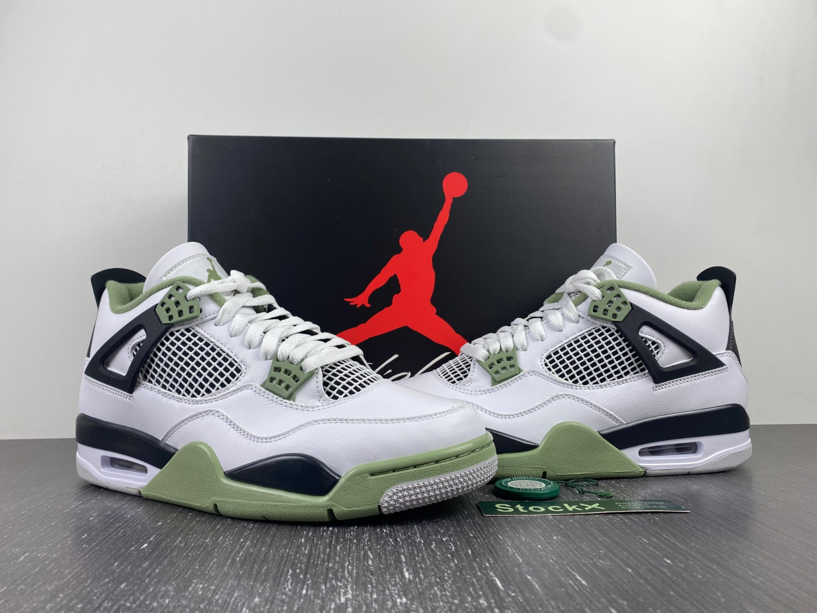 air jordan 4 seafoam oil green wmns aq9129-103
