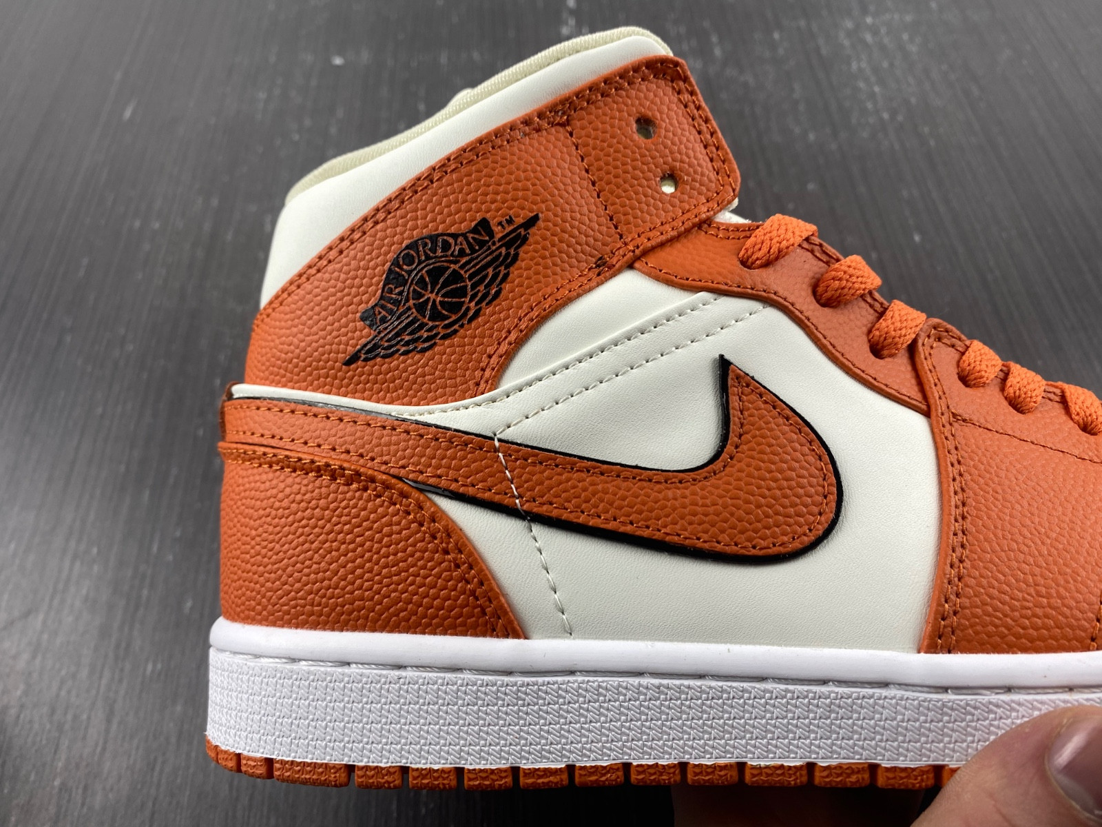 air jordan 1 mid se sport spice dv1302-100