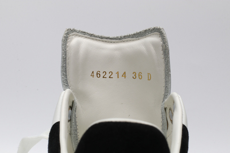 a1exa*der Mcqv*en white black