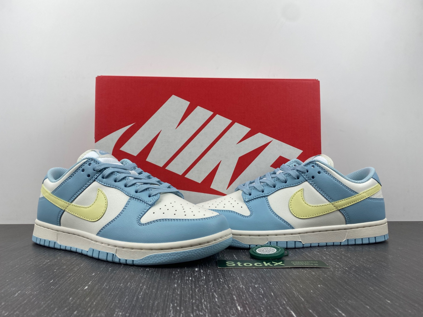 nike dunk low ocean bliss citron tint (women