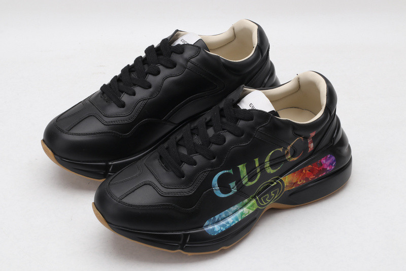 G*u*i sneaker blake with G*u*i letter