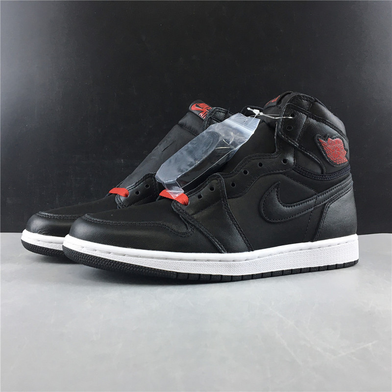jordan 1 retro high black gym red black 555088-060