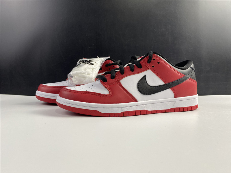 nike dunk sb low “chicago” bq6817-600