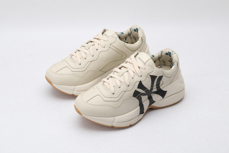 G*u*i ace embroidered low-top sneaker white with ny