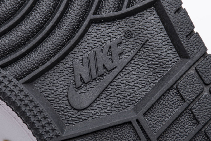 jordan 1 mid patent black white gold 852542-007