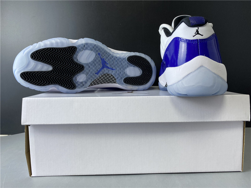 air jordan 11 low wmns “concord” ah7860-100