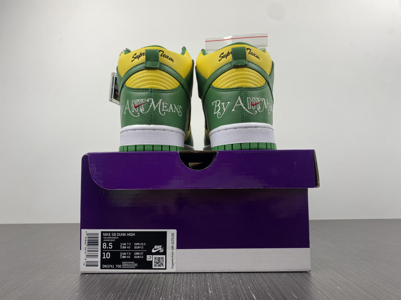 nike sb dunk high S*p*e by any means brazil dn3741-700