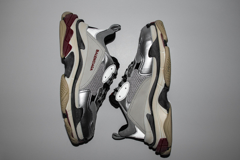 Ba*len*cia*ga triple s grey/sliver/black