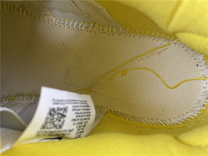 grateful dead x nike sb dunk low“ yellow bear” cj5378-700