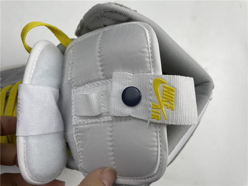 jordan 1 high switch light smoke cw6576-100