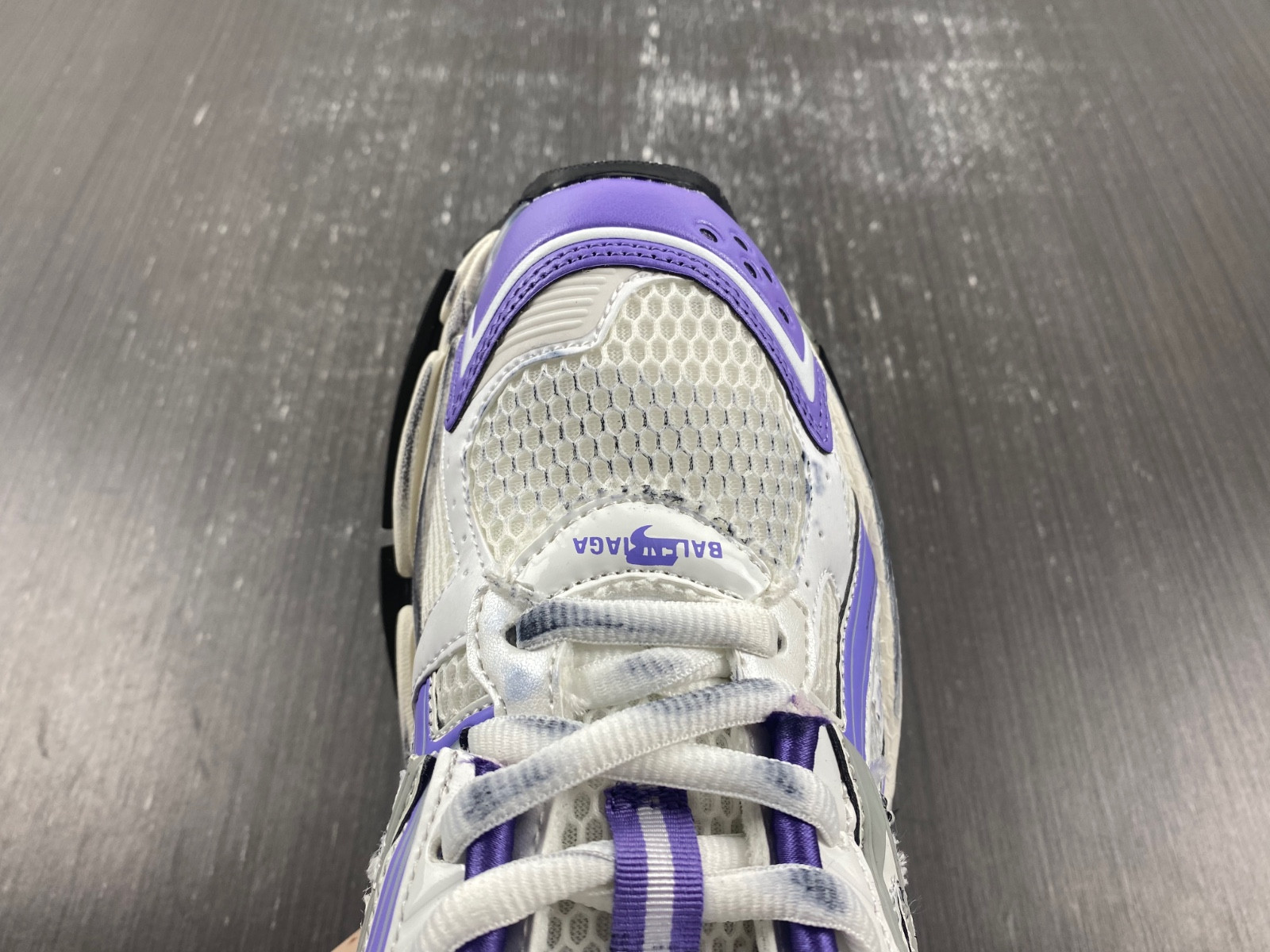 Ba*len*cia*ga runner sneaker