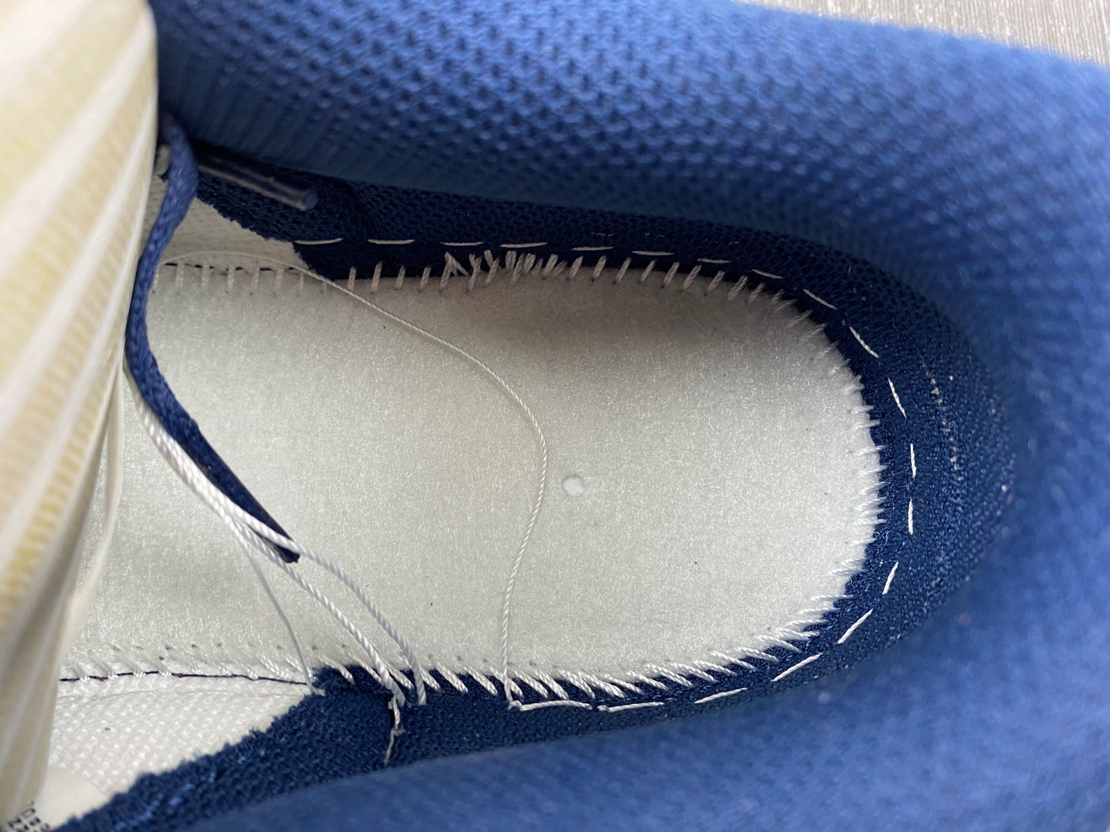 nike dunk low midnight navy fd9749-400