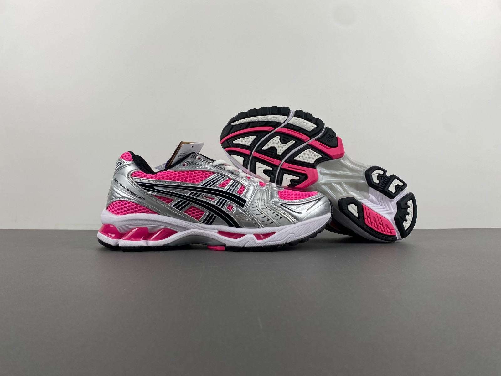 As*ic*s gel kayano 14 