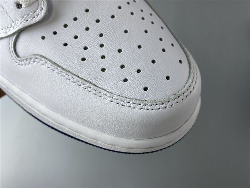 air jordan 1 og “metallic navy 555088-106