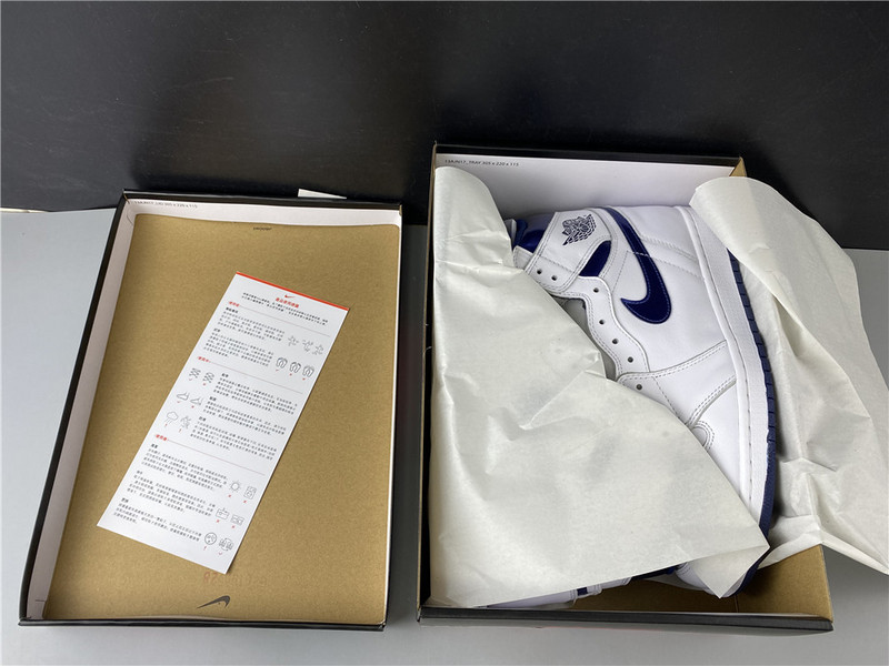air jordan 1 og “metallic navy 555088-106