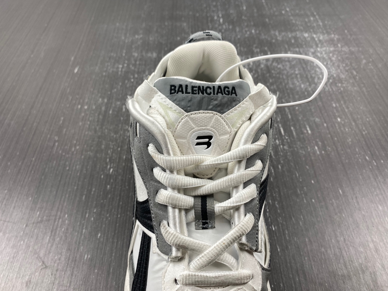 Ba*len*cia*ga runner sneaker in grey/white/black