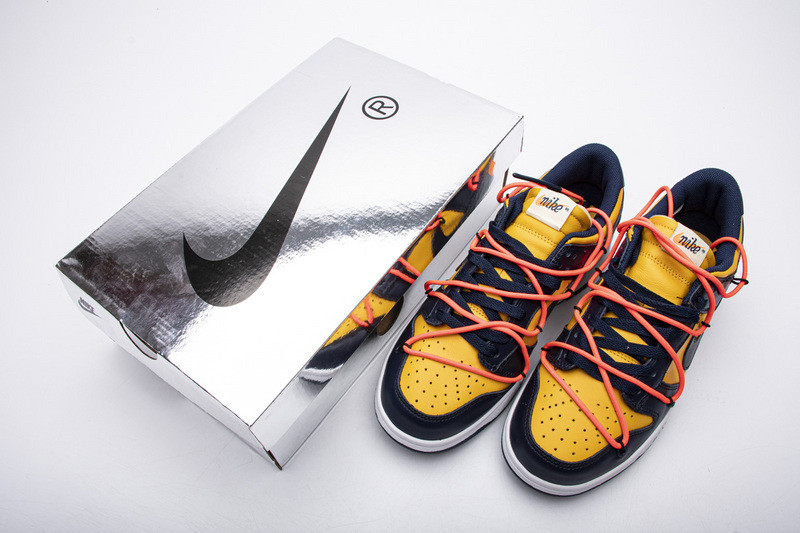 owtx nike dunk sb low white michigan ct0856-700