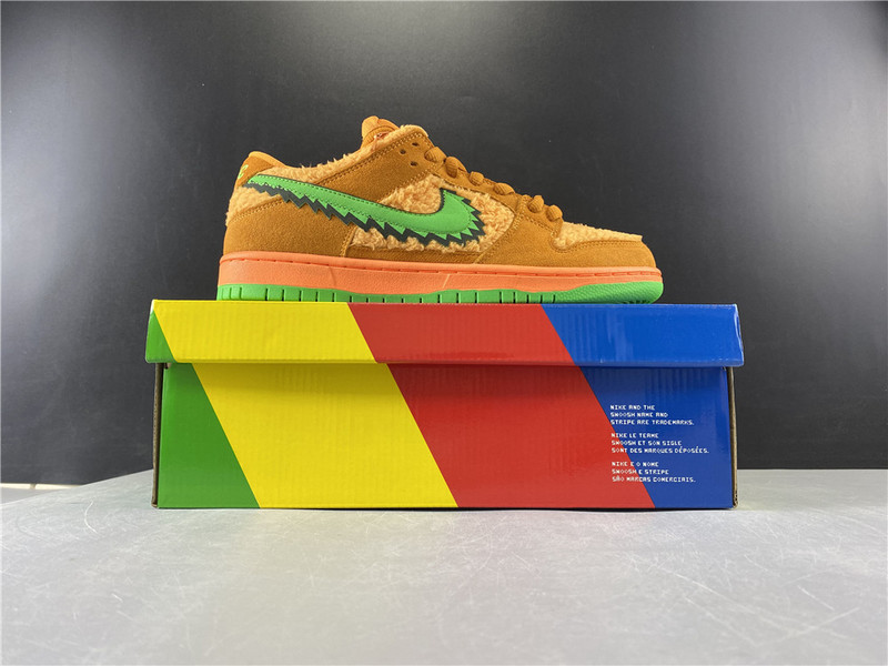 dead x nike sb dunk low“ orange bear” cj5378-800