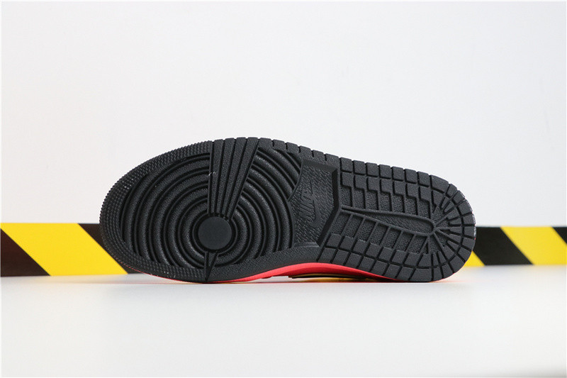 jordan 1 retro high hot punch (w) aq9131-600