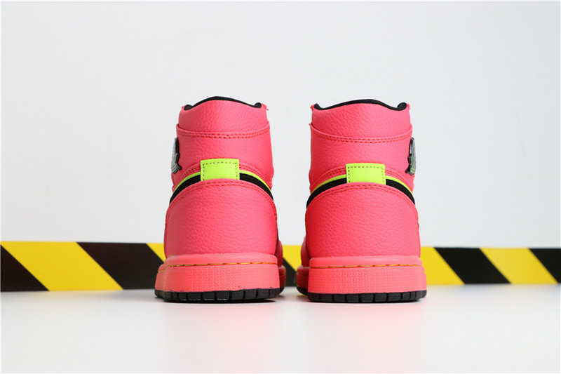 jordan 1 retro high hot punch (w) aq9131-600