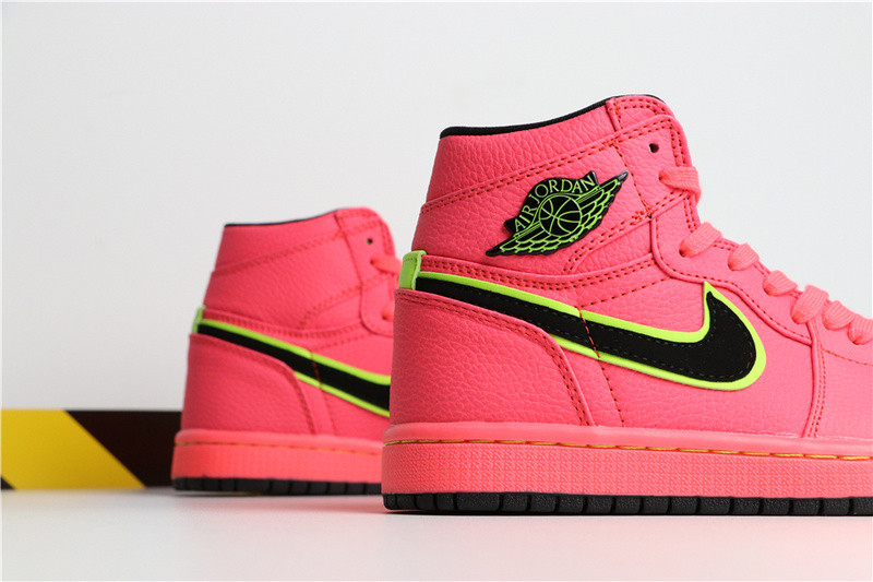 jordan 1 retro high hot punch (w) aq9131-600