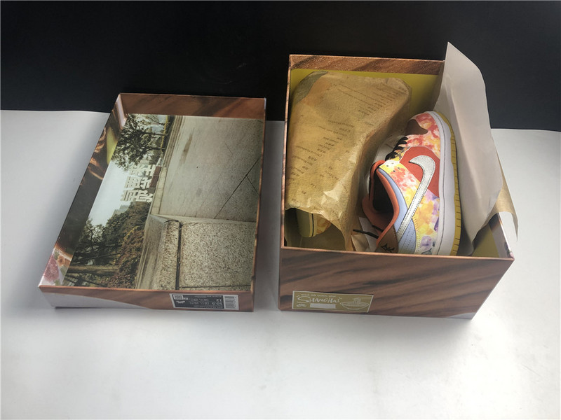 nike sb dunk low “cny” cv1628-800