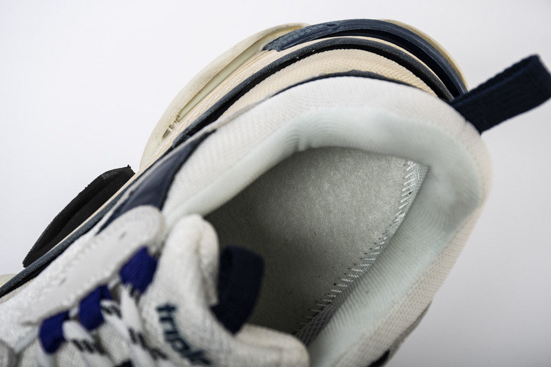 Ba*len*cia*ga triple s 541641w09of9095