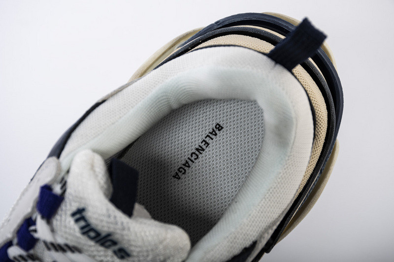 Ba*len*cia*ga triple s 541641w09of9095