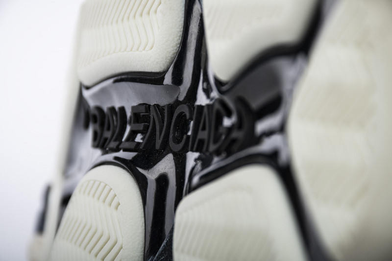 Ba*len*cia*ga triple s 541641w09of9095