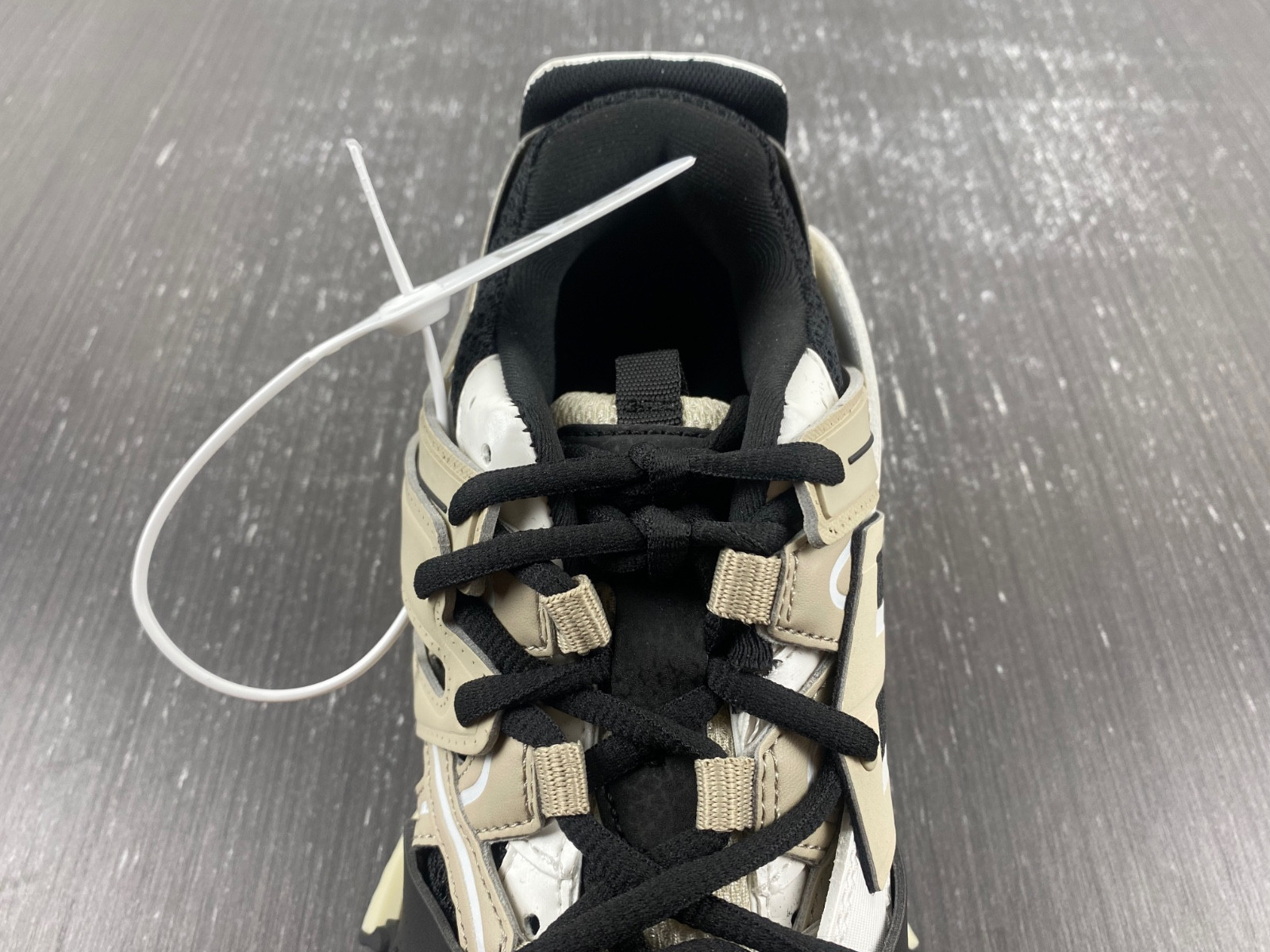 Ba*len*cia*ga track sneaker