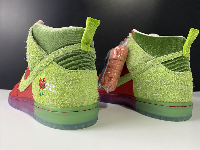 dunk sb nike sb dunk high “strawberry cough cw7093-600