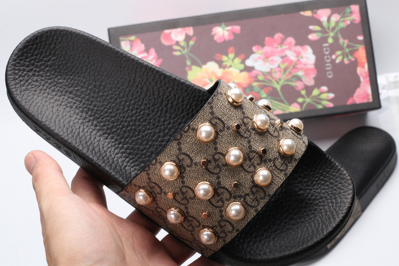 G*u*i slides pearl