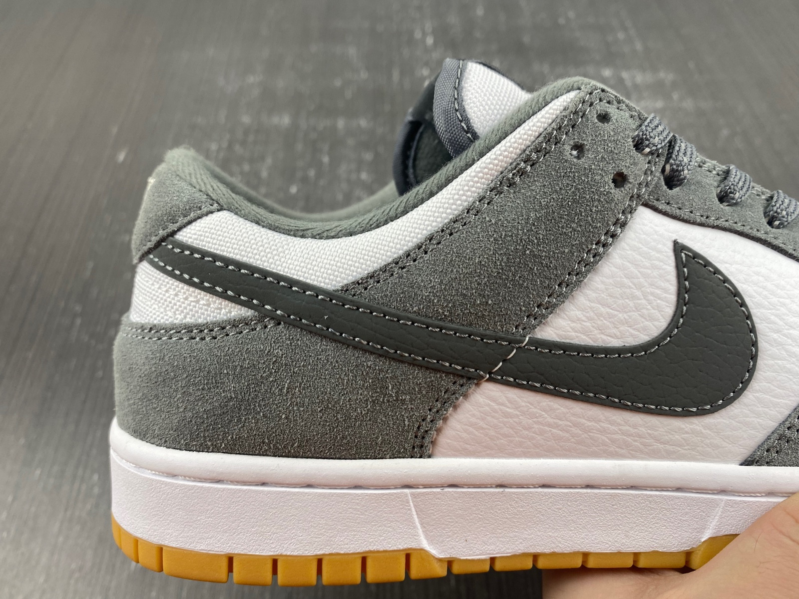 nike dunk low smoke grey fv0389-100