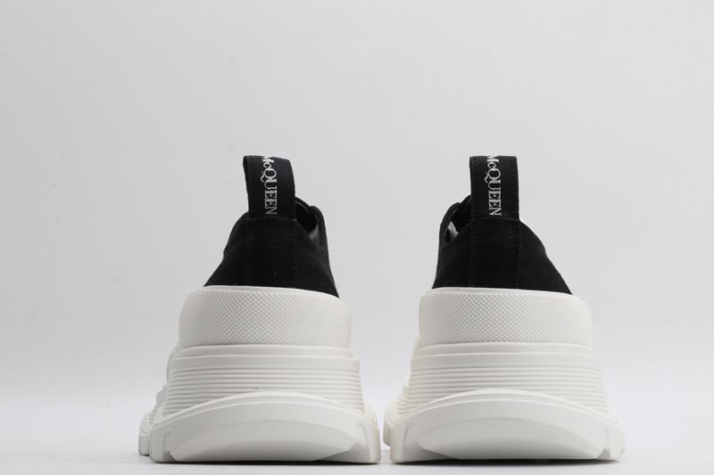 alex mcq tread slick lace up in black