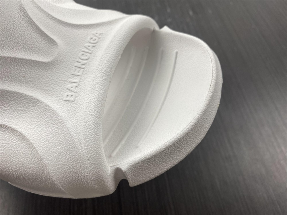 Ba*len*cia*ga mold slide sandal 653874w3ce29000