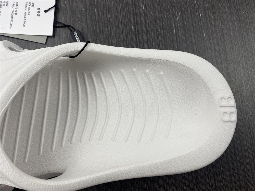 Ba*len*cia*ga mold slide sandal 653874w3ce29000