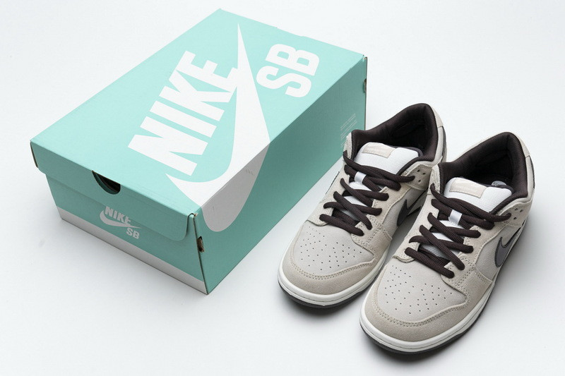 nike sb dunk low desert sand mahogany - bq6817-004
