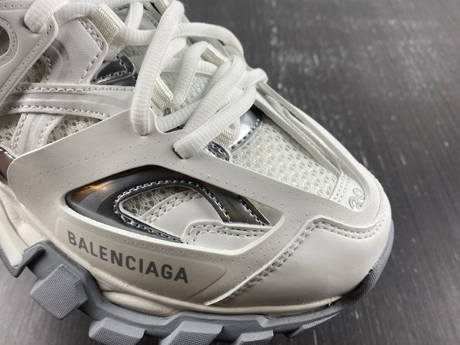 Ba*len*cia*ga track sneaker